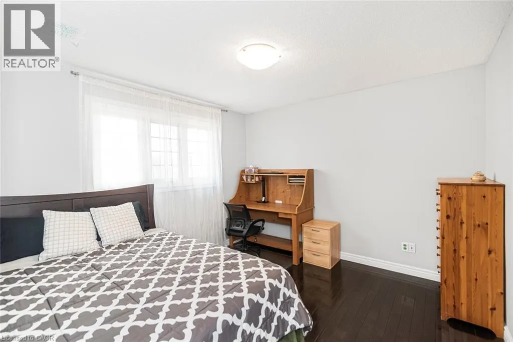 39 GUILDWOOD Drive