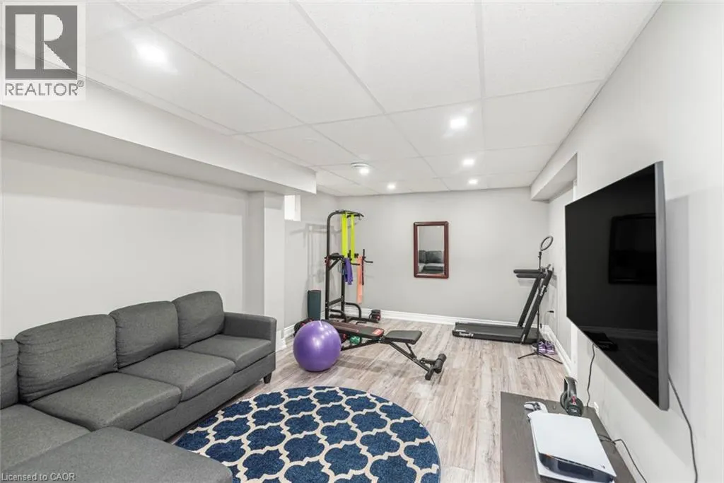 39 GUILDWOOD Drive