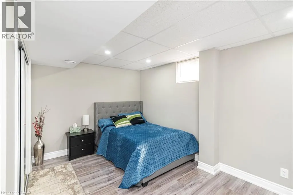 39 GUILDWOOD Drive