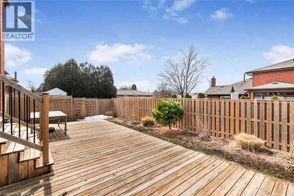 39 GUILDWOOD Drive
