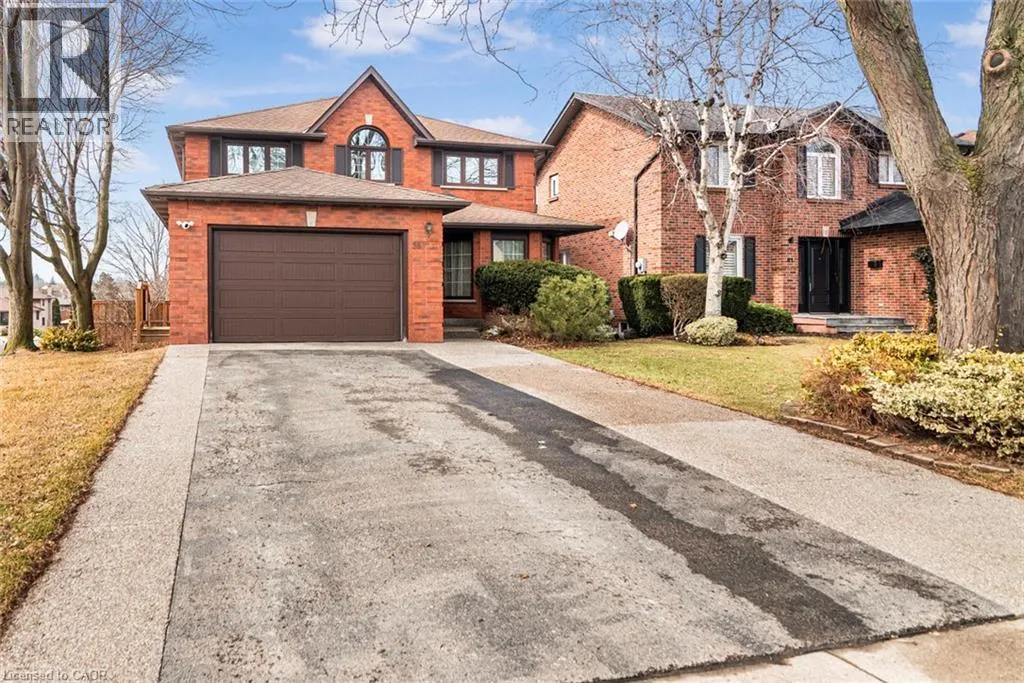 39 GUILDWOOD Drive