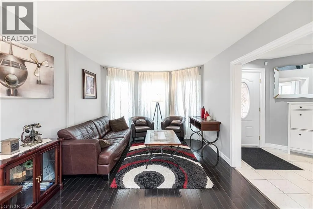 39 GUILDWOOD Drive