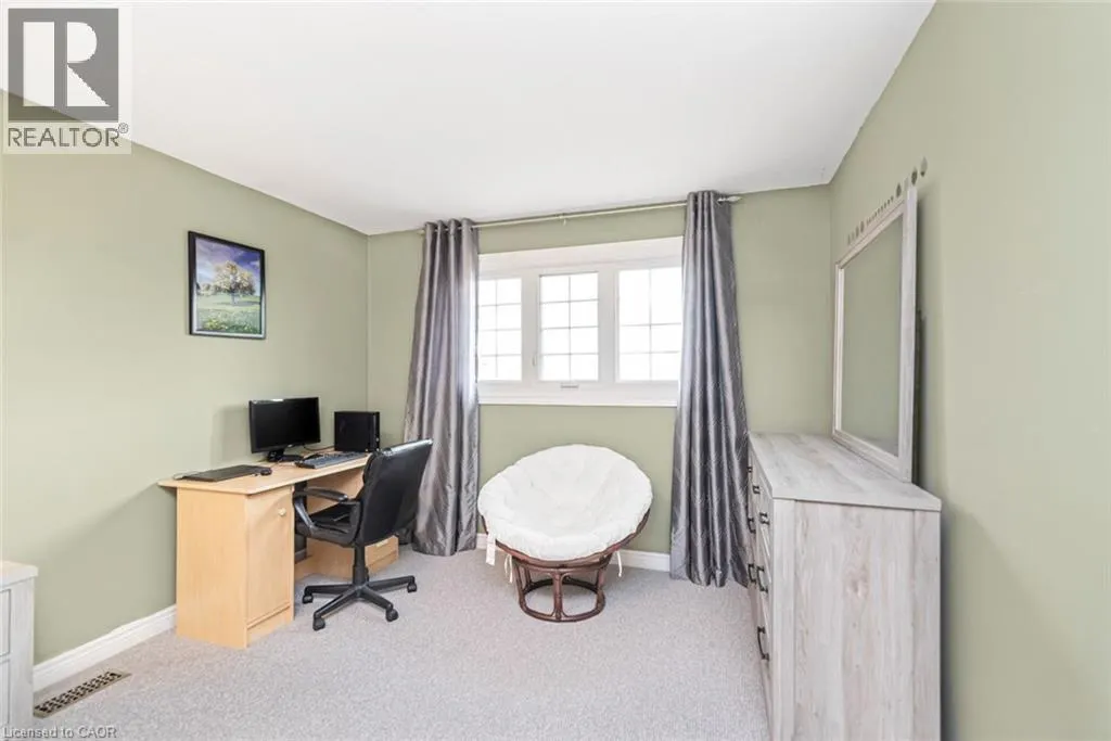 39 GUILDWOOD Drive