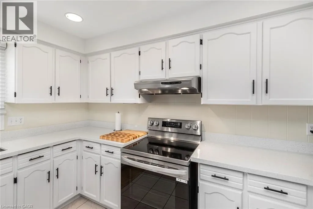 39 GUILDWOOD Drive