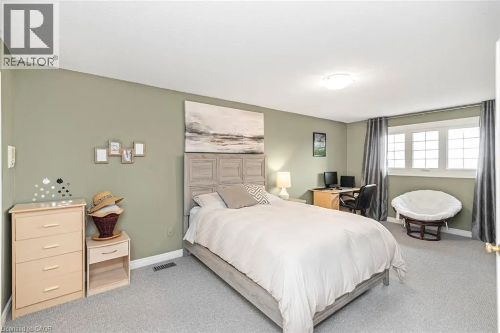 39 GUILDWOOD Drive