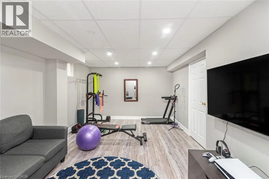 39 GUILDWOOD Drive