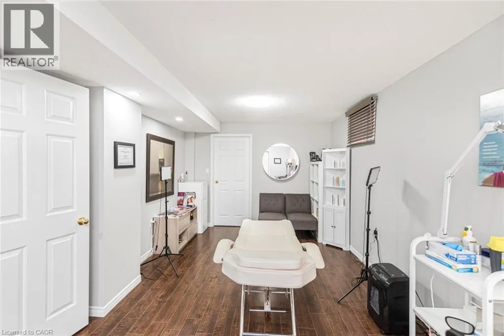 39 GUILDWOOD Drive