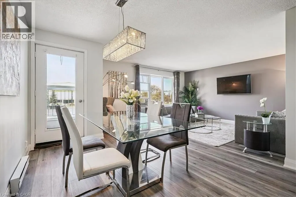 912 RYMAL Road E Unit# 7, #7