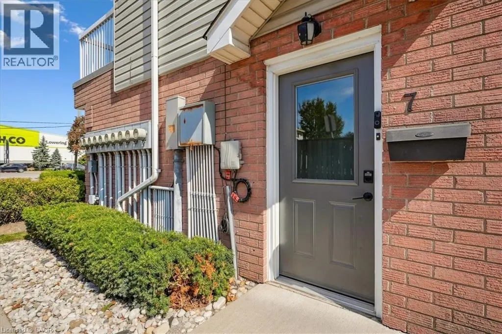 912 RYMAL Road E Unit# 7, #7