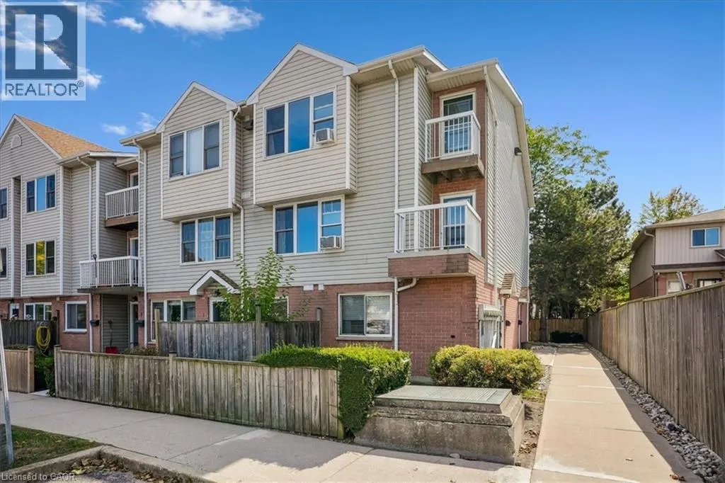 912 RYMAL Road E Unit# 7, #7