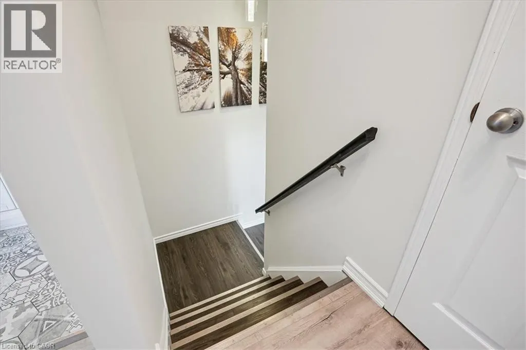 912 RYMAL Road E Unit# 7, #7