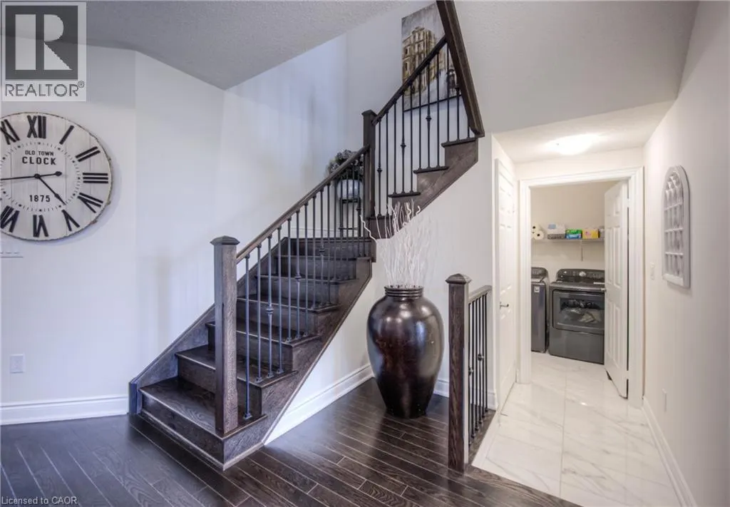 88 BLOOMFIELD Crescent