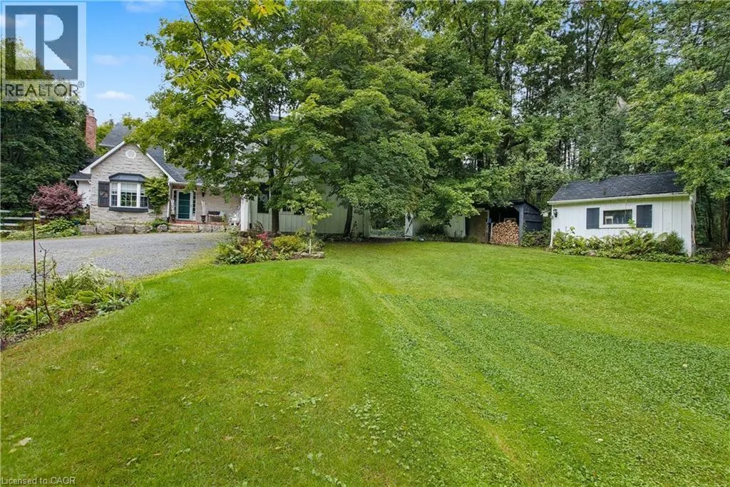 1097 MINERAL SPRINGS Road