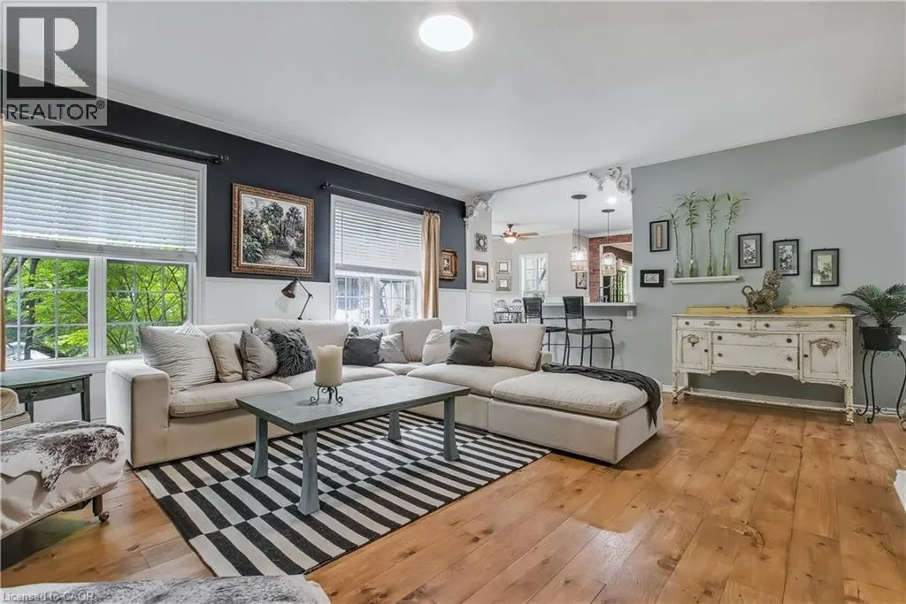 1097 MINERAL SPRINGS Road