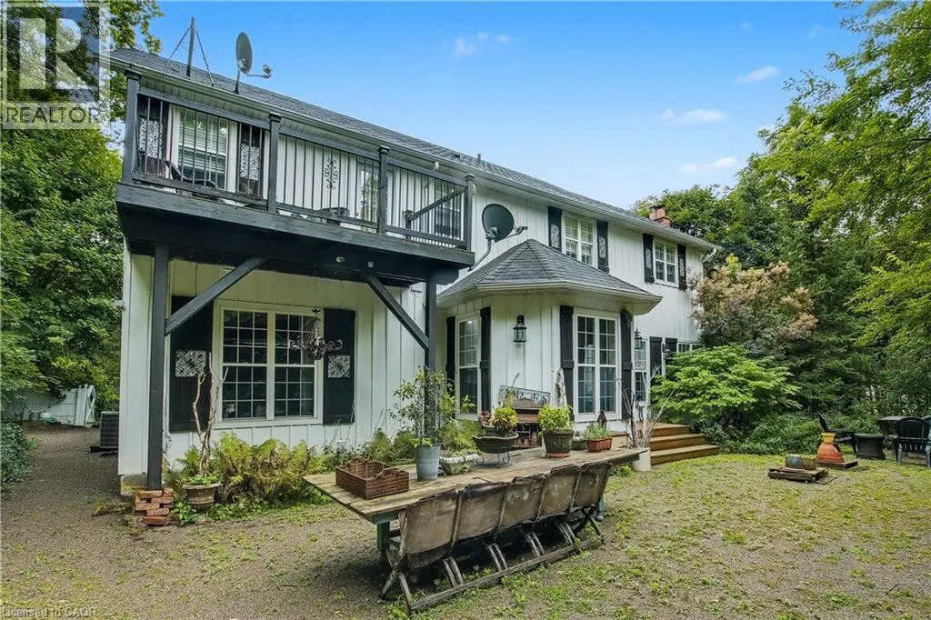 1097 MINERAL SPRINGS Road