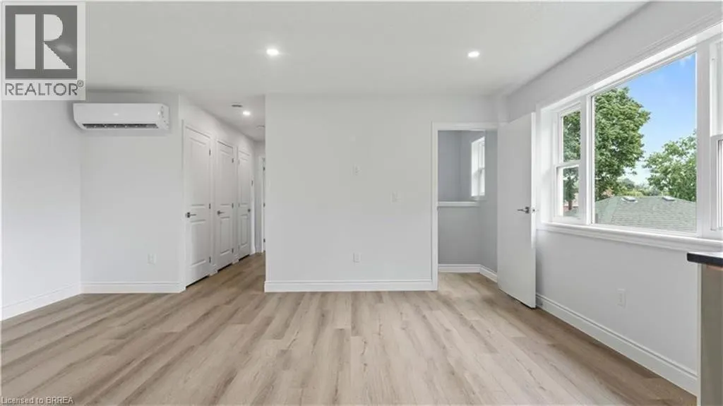 24A BALFOUR Street Unit# Upper, #Upper