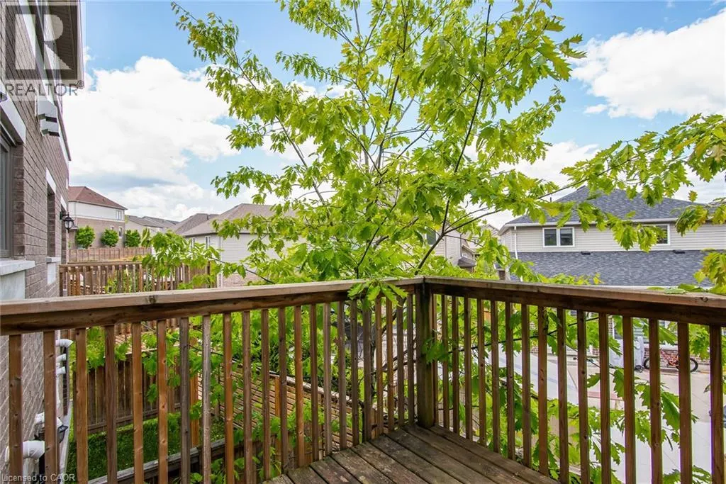 70 WILLOWRUN Drive Unit# J-3, #J-3
