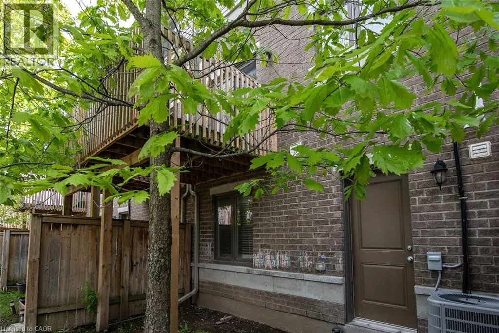 70 WILLOWRUN Drive Unit# J-3, #J-3