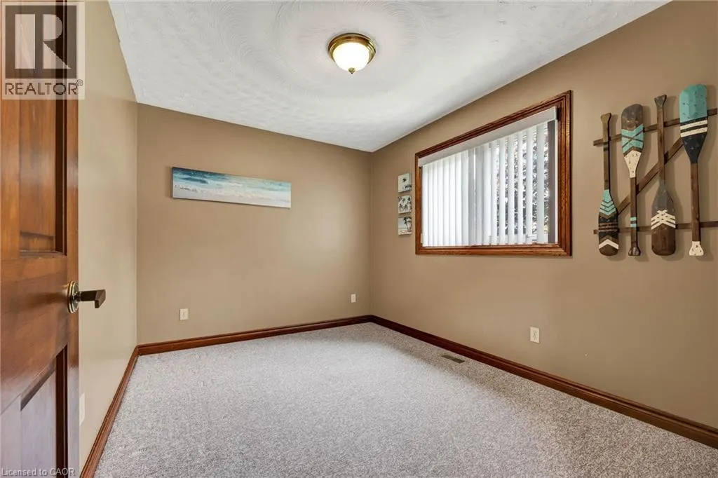 1 SHANTZ Place