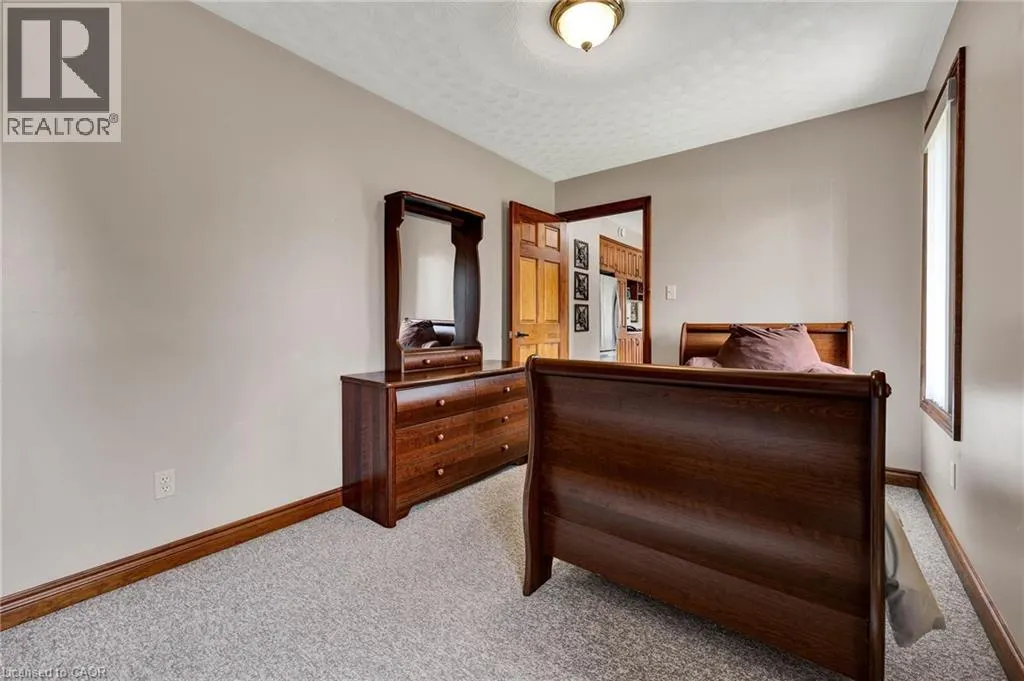 1 SHANTZ Place