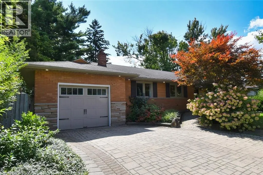 454 EVERGREEN Avenue