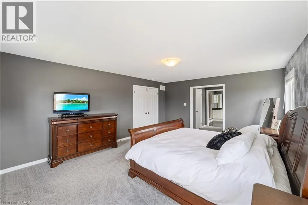 4 TINLIN Drive