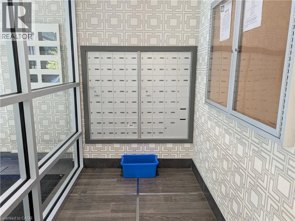 467 CHARLTON Avenue E Unit# 103, #103