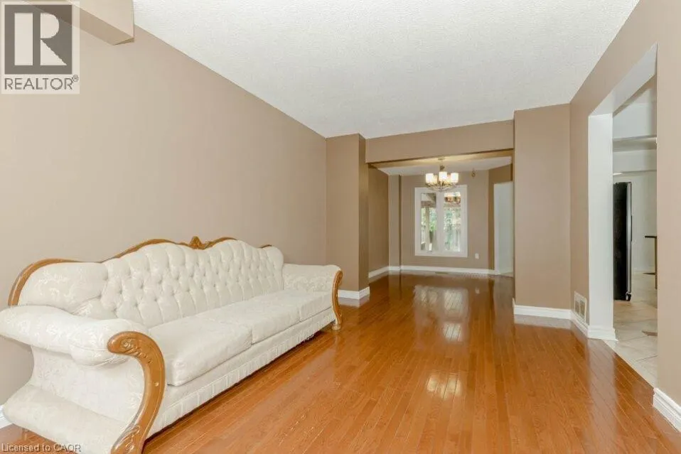 5118 CREE Lane