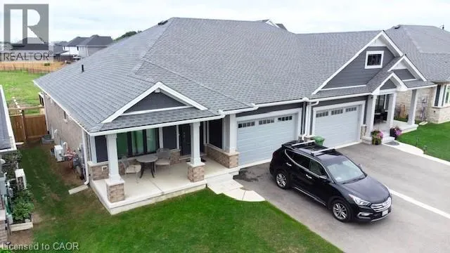 8 HARLEQUIN Court