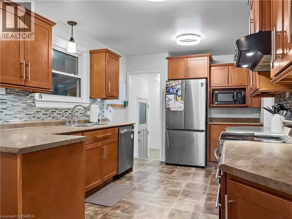 21 RICHARD Avenue