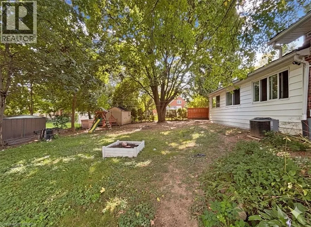 21 RICHARD Avenue
