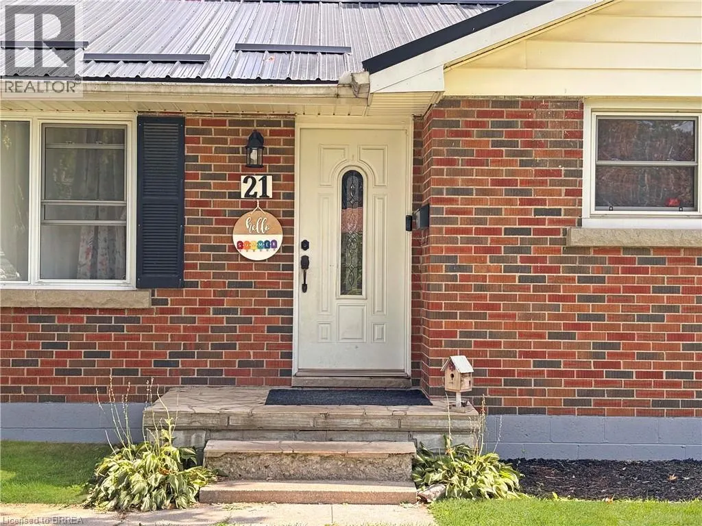 21 RICHARD Avenue