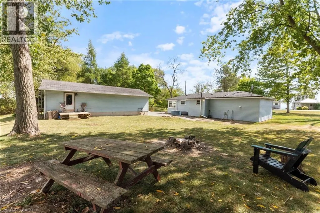 1175 LAKESHORE Road