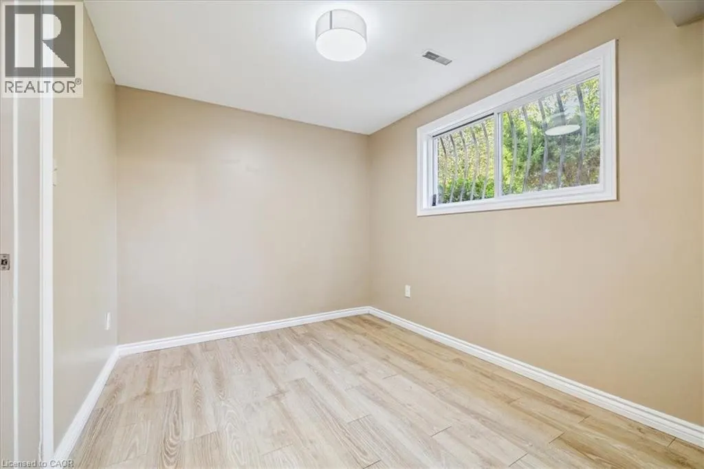 640 COCHRANE Road