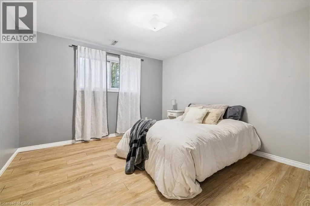 640 COCHRANE Road