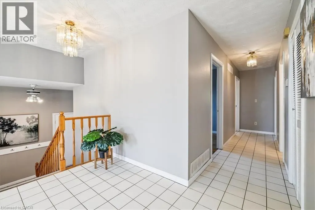 640 COCHRANE Road