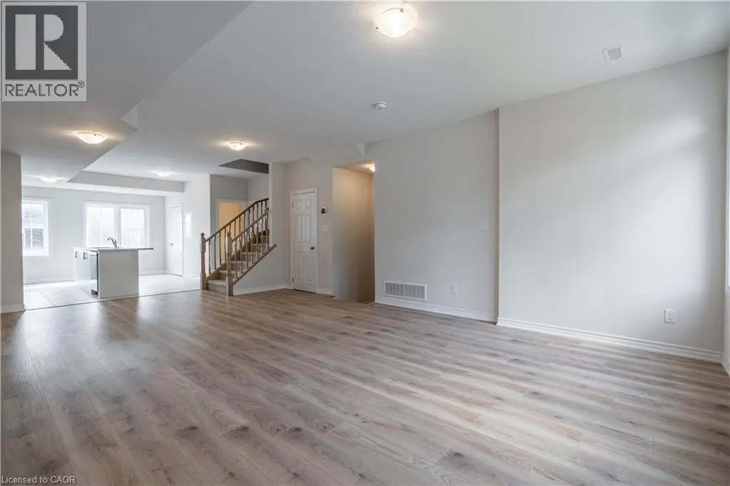 677 PARK Road Unit# 7, #7