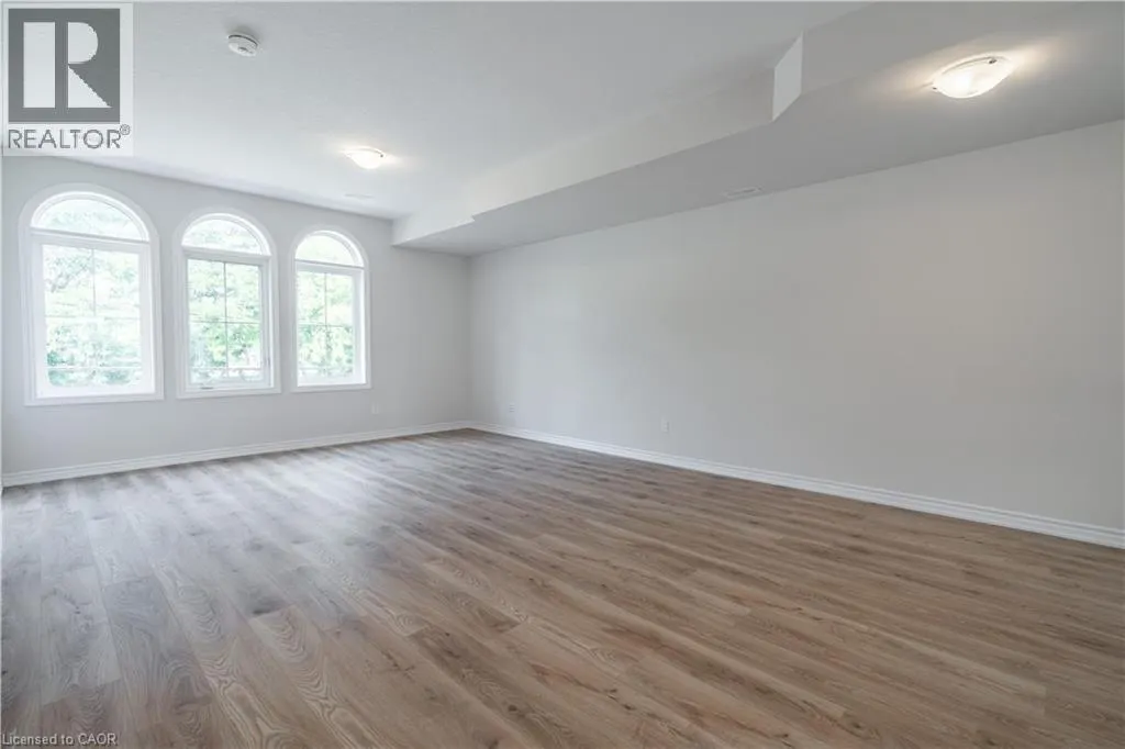 677 PARK Road Unit# 7, #7