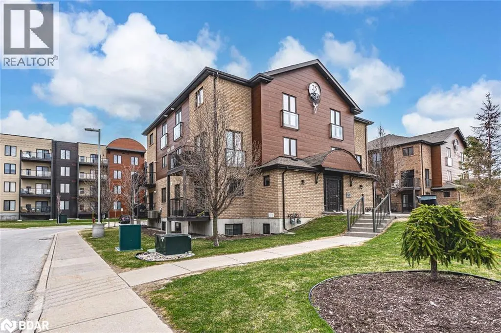 25 MADELAINE Drive Unit# 7, #7