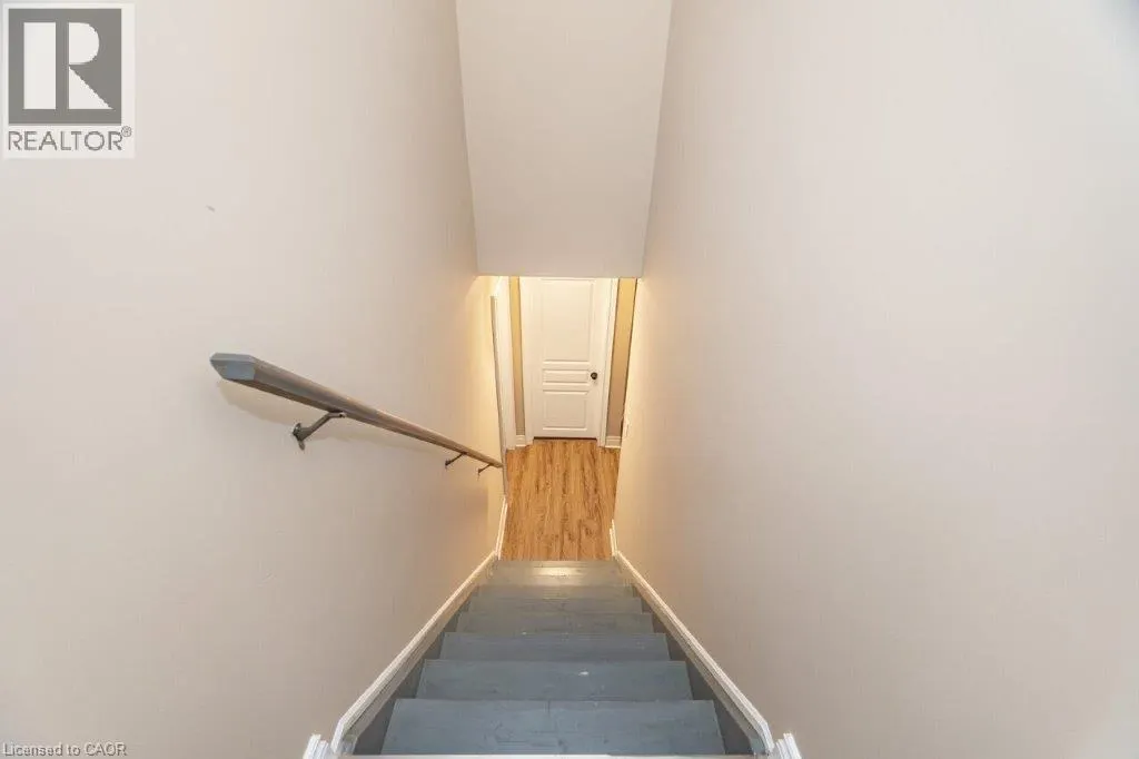 9 LORUPE Court
