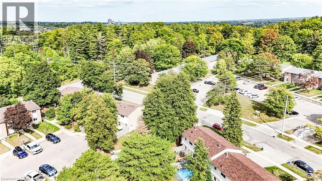 165 GREEN VALLEY Drive Unit# 31, #31