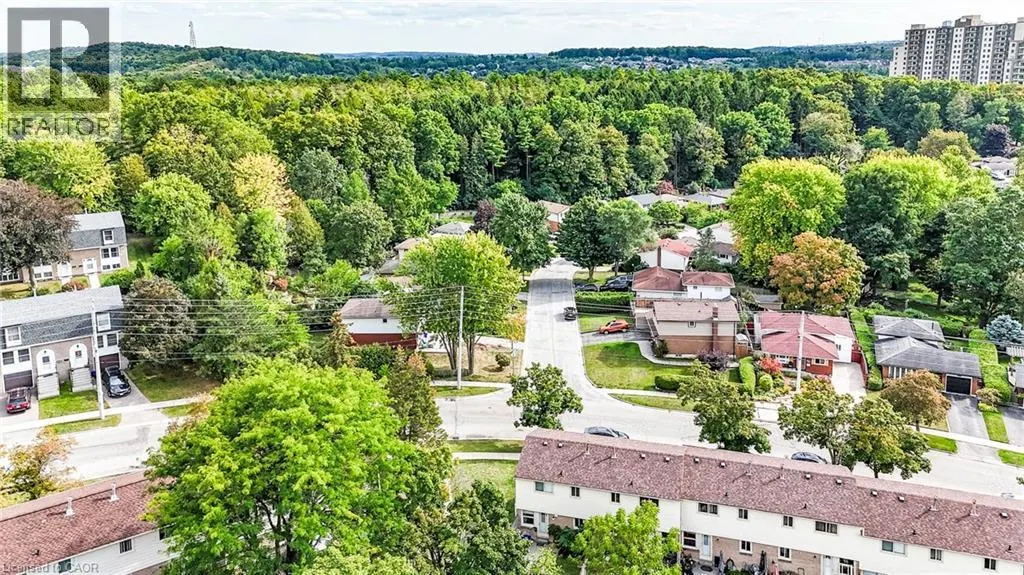 165 GREEN VALLEY Drive Unit# 31, #31