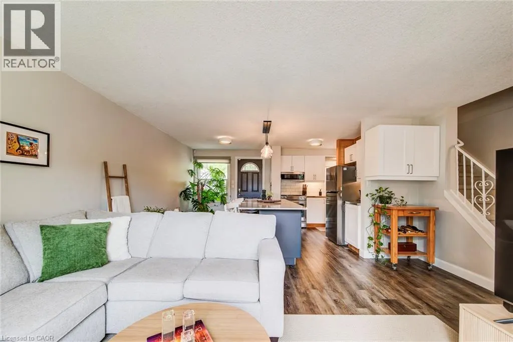 165 GREEN VALLEY Drive Unit# 31, #31
