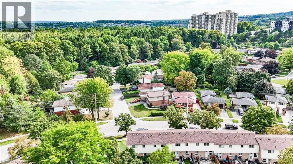 165 GREEN VALLEY Drive Unit# 31, #31