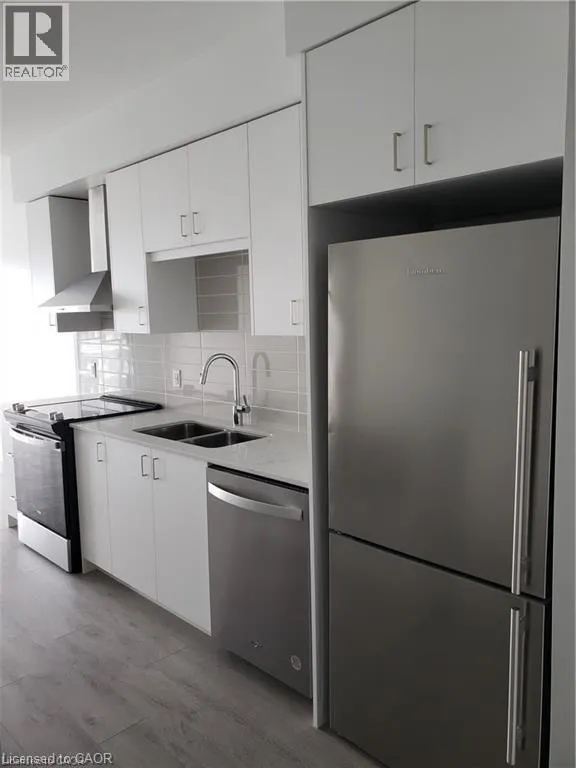 15 GLEBE Street Unit# 1211, #1211