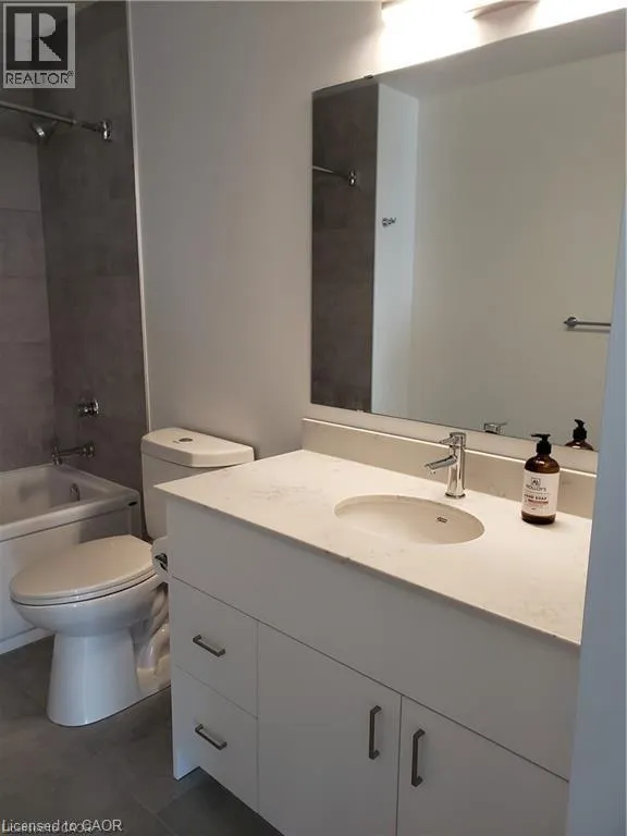 15 GLEBE Street Unit# 1211, #1211