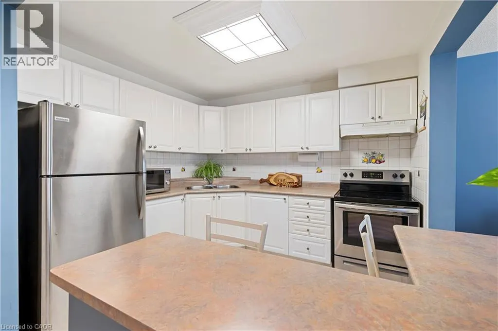 1809 UPPER WENTWORTH Street Unit# 14, #14