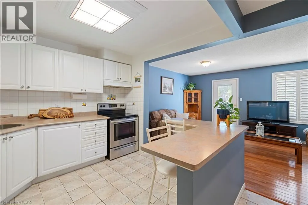 1809 UPPER WENTWORTH Street Unit# 14, #14