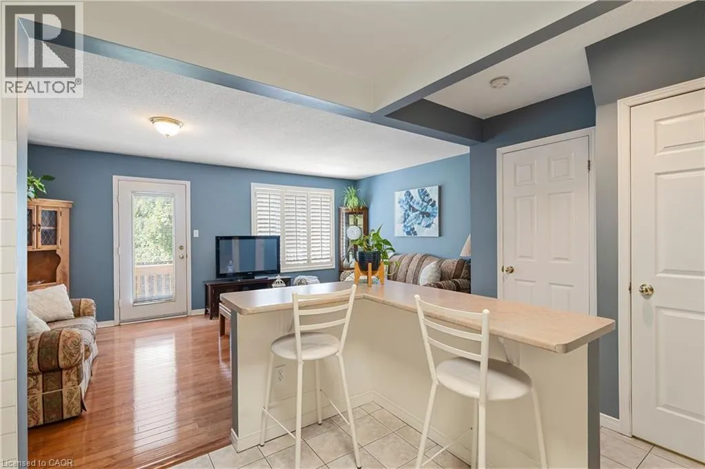 1809 UPPER WENTWORTH Street Unit# 14, #14