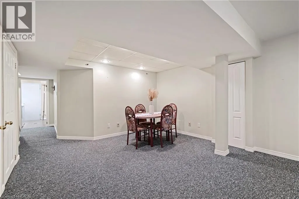 1809 UPPER WENTWORTH Street Unit# 14, #14